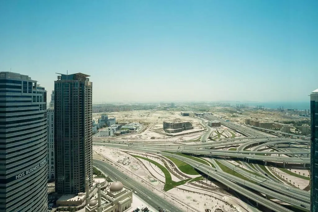 Duplex Suite In 5-Star Movenpick Hotel Dubai Apartment