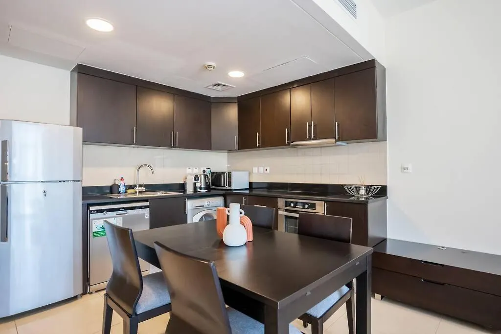 Apartment Duplex Suite In 5-Star Movenpick Hotel Dubai