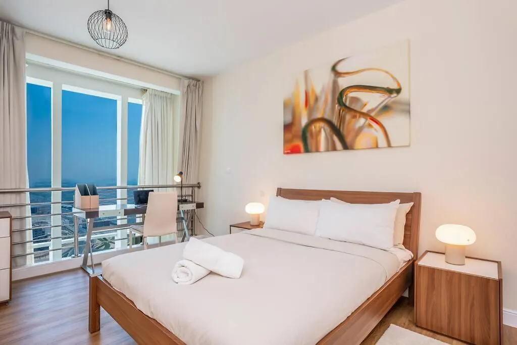 Apartment Duplex Suite In 5-Star Movenpick Hotel Dubai United Arab Emirates